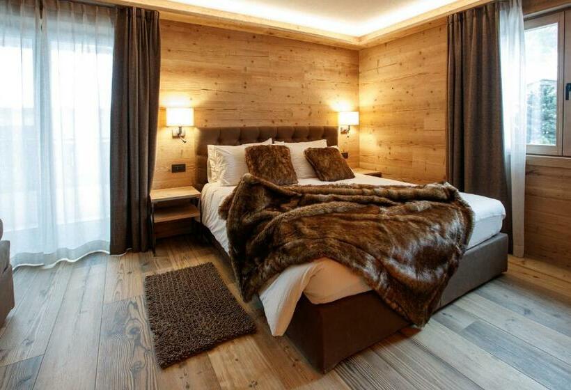 Hotelli Sci Sport Rooms & Suites