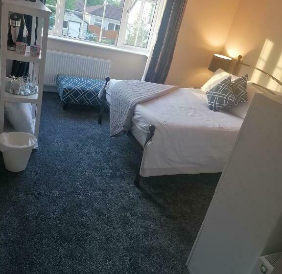 Пансион Dún Eoin Carrigaline