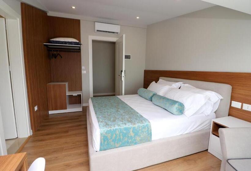 膳宿费 Vila Elarad