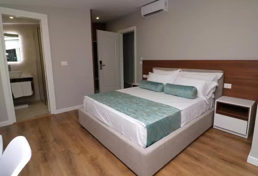 پانسیون Vila Elarad