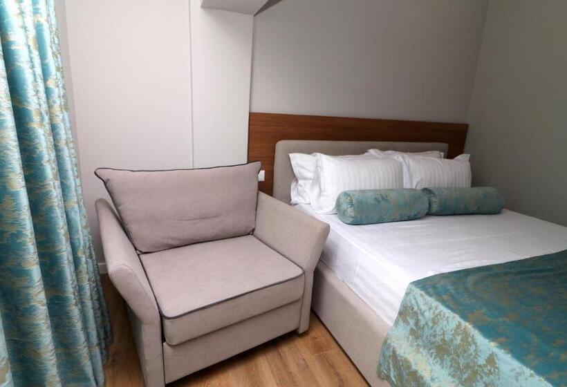 膳宿费 Vila Elarad