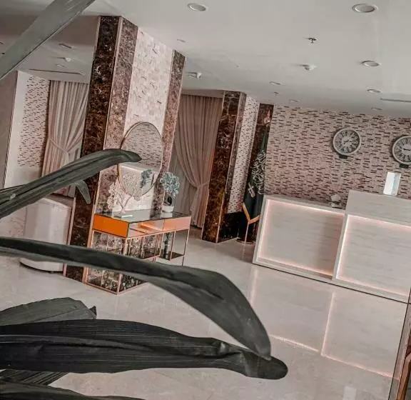هتل Taj Al Eiman