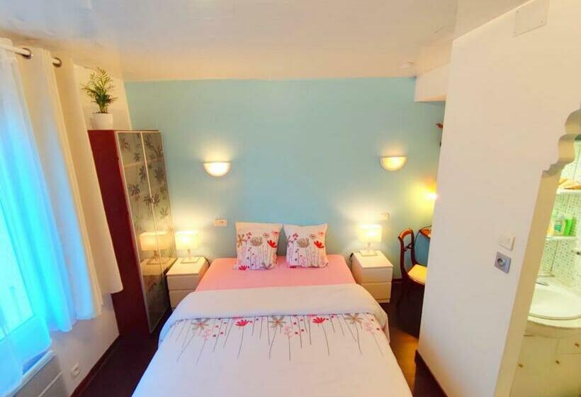 住宿加早餐  La Dourmide