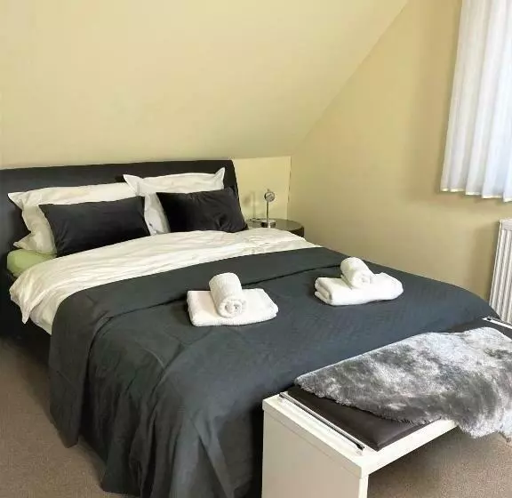 Haus Hotel & Pension Am Birnengarten