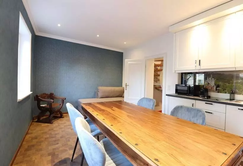 Hotelli Das Fischer Boardinghouse Kf