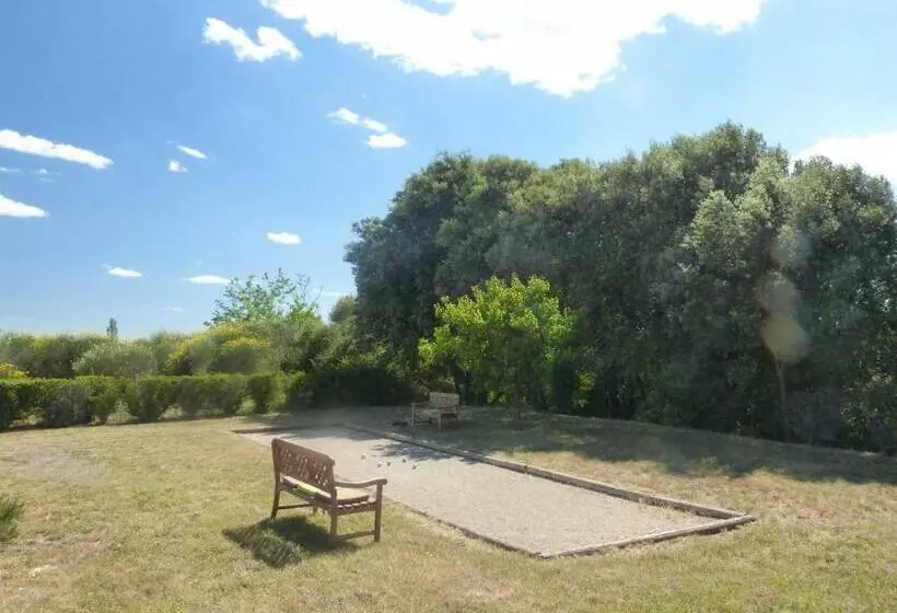 Location De Vacances Proche Uzès Très Tranquille Piscine Privative