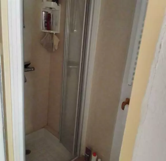 Location De Vacances Proche Uzès Très Tranquille Piscine Privative