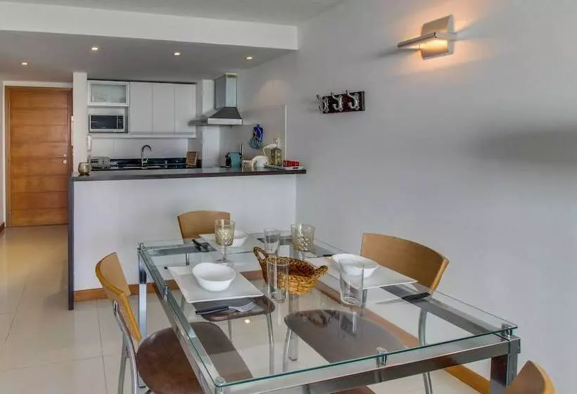 Oceana Suites The Point