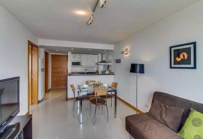 Oceana Suites The Point