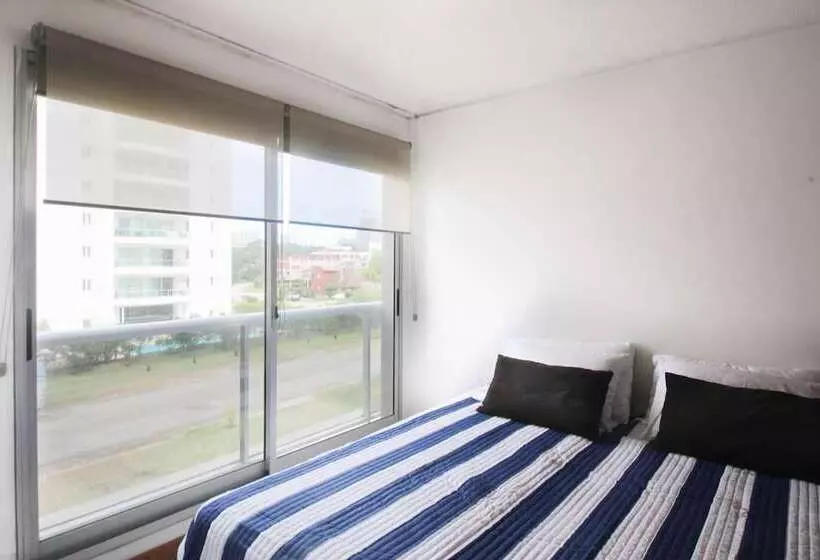 Oceana Suites The Point
