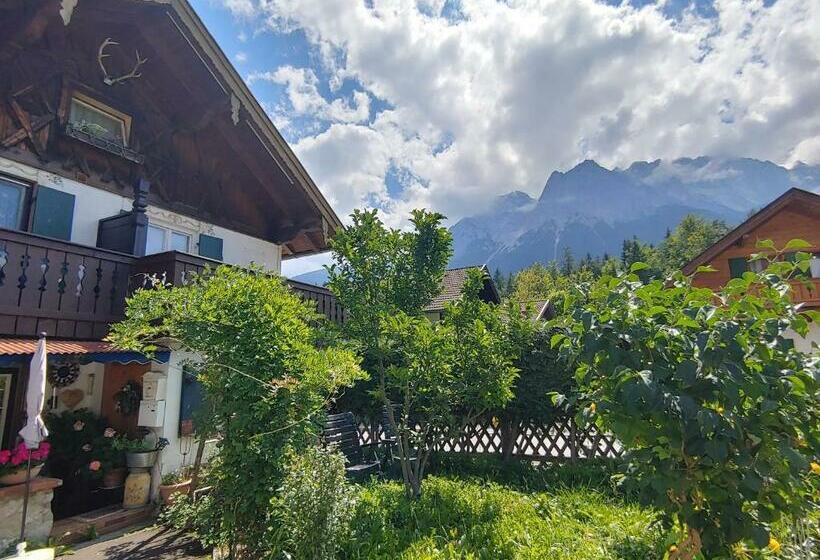 펜션 Loisachtalerhof