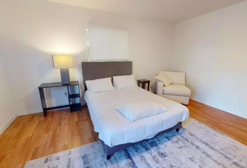 Comfy Guesthouse In Yelm