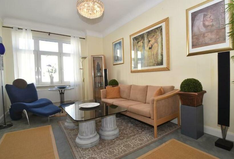 Fewo1846 Artemis Vintage Altbau Wohnung Im 4 Og Eines Geschäftshauses Im Stadtzentrum