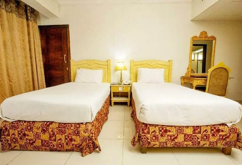 Grand Star Hotel Multan