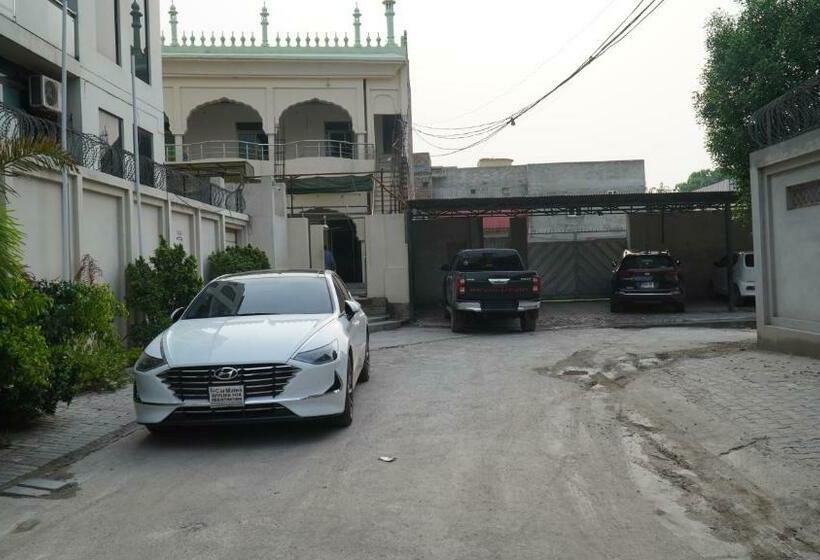 Grand Star Hotel Multan