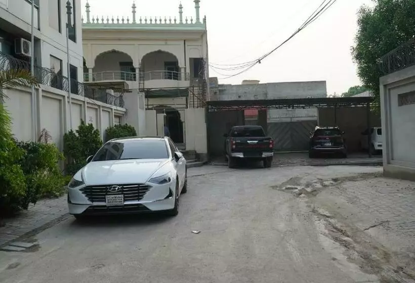 Grand Star Hotel Multan