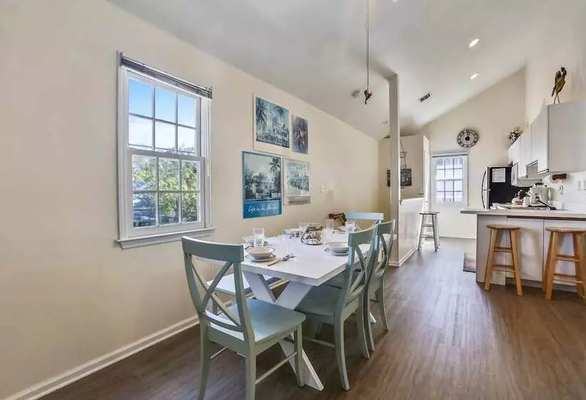 A Siesta Bay By Avantstay Key West Walkable Gated Community Shared Pool Week Long Stays Only