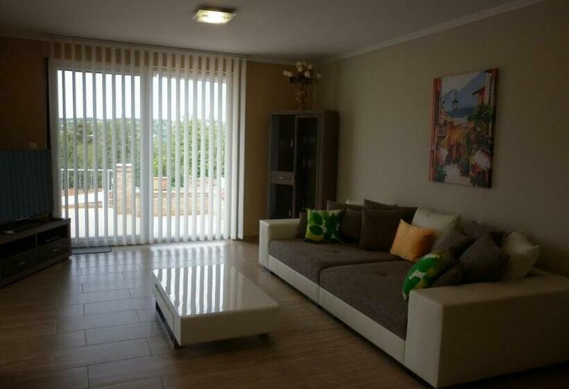 Pensão Luxury Villa Heviz