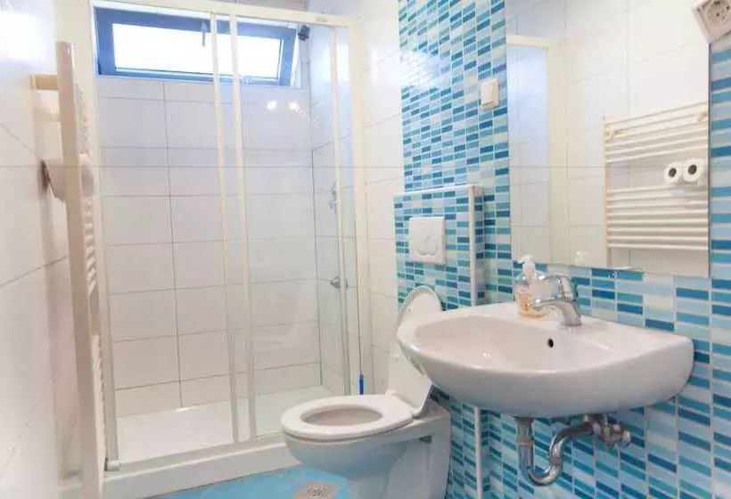 هاستل Simbol Rooms With Free Private Parking