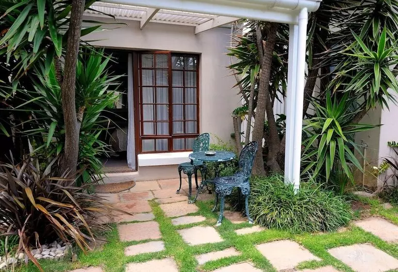 Beachwalk Bed And Breakfast   #solar Energy #no Loadshedding