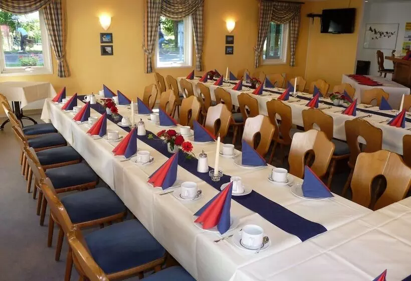 Bed and Breakfast Landhotel Zum Kranich