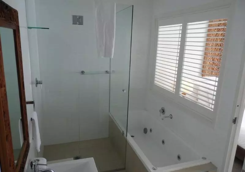 Byron Bay Hotel And Apartments