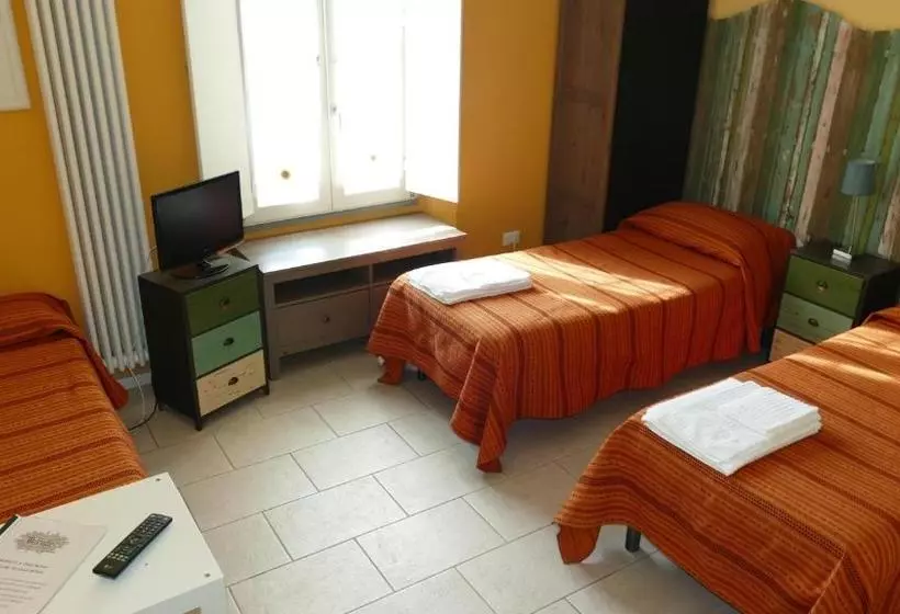 تختخواب و صبحانه Casa Munay