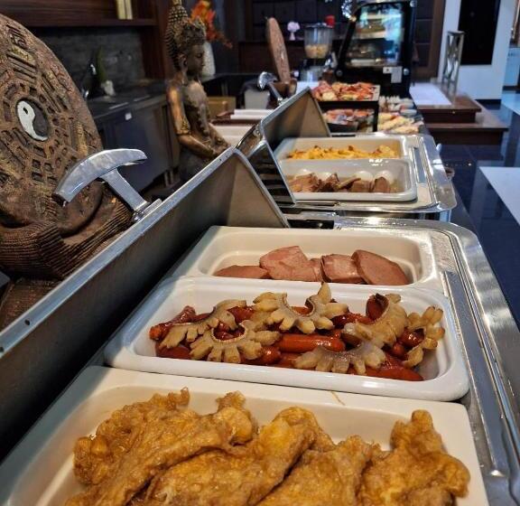 Отель Duna Garden