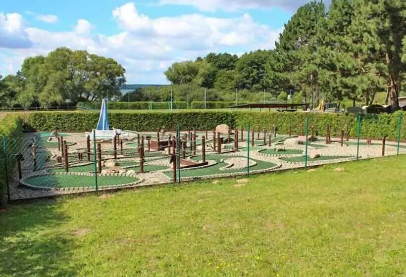 Отель Im Ferienpark Retgendorf