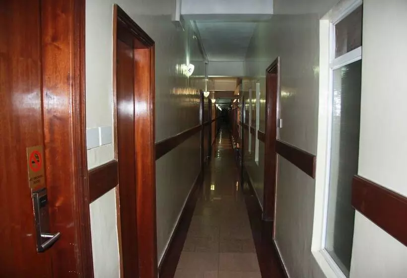 هتل Jamia Central