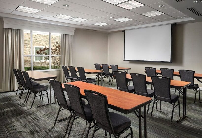 فندق Residence Inn By Marriott Grand Rapids Airport