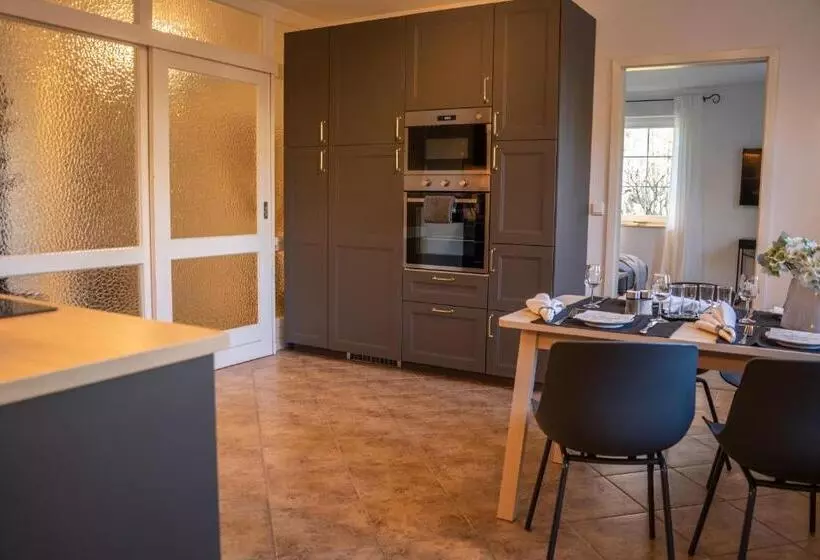 ホテル & Restaurant Am Alten Rhin