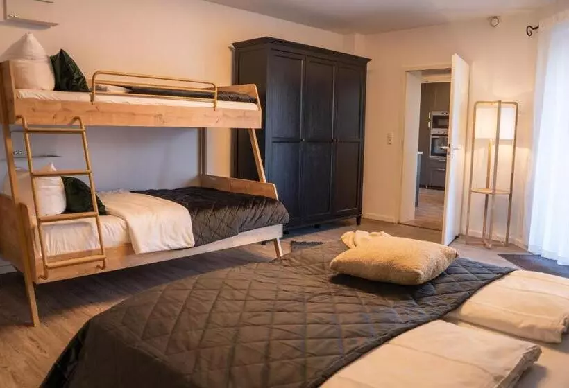 ホテル & Restaurant Am Alten Rhin