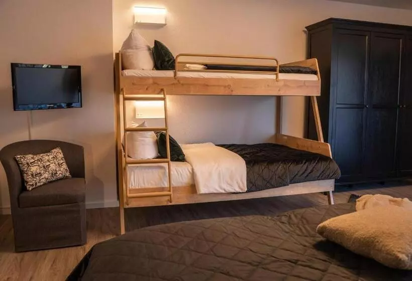 ホテル & Restaurant Am Alten Rhin