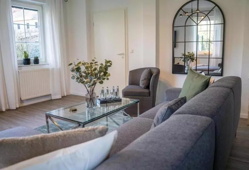 ホテル & Restaurant Am Alten Rhin