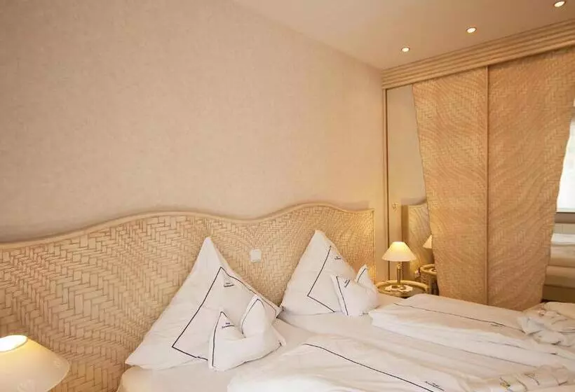 Отель Seeschlösschen