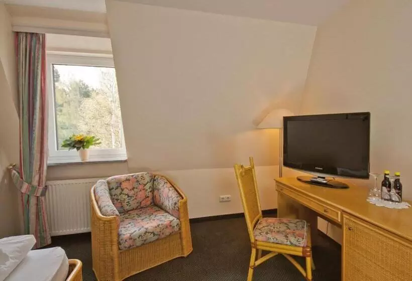 Отель Seeschlösschen