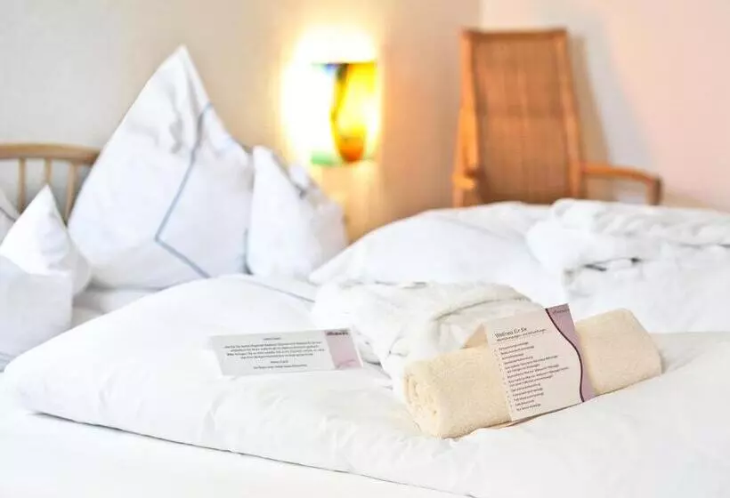 Отель Seeschlösschen