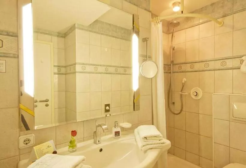 Отель Seeschlösschen