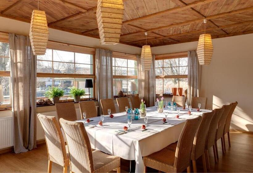 فندق Strandhaus   Boutique Resort & Spa