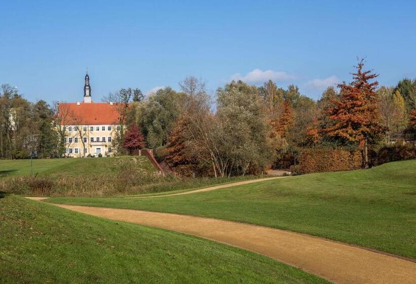 فندق Strandhaus   Boutique Resort & Spa