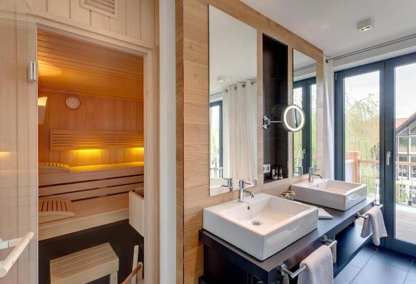 فندق Strandhaus   Boutique Resort & Spa