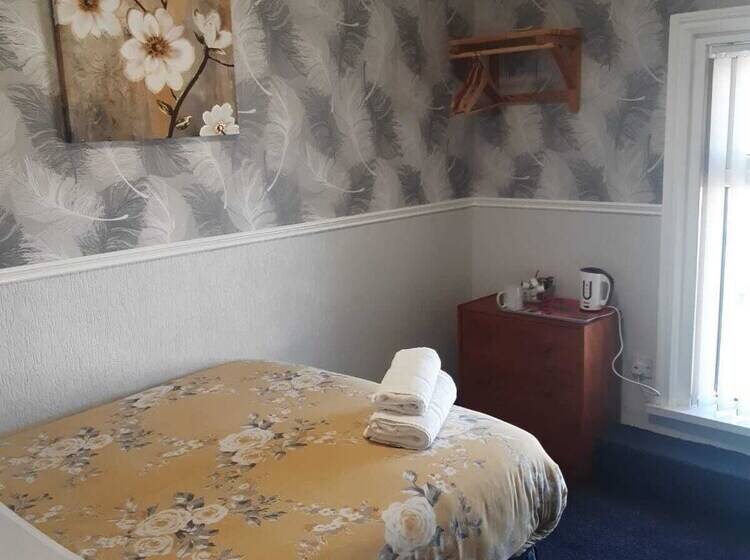 膳宿费 The Wellington