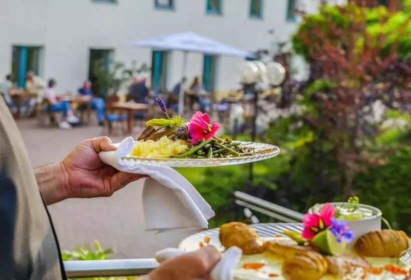 Seepark Hotel Am Wandlitzsee