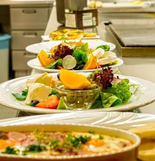 Seepark Hotel Am Wandlitzsee