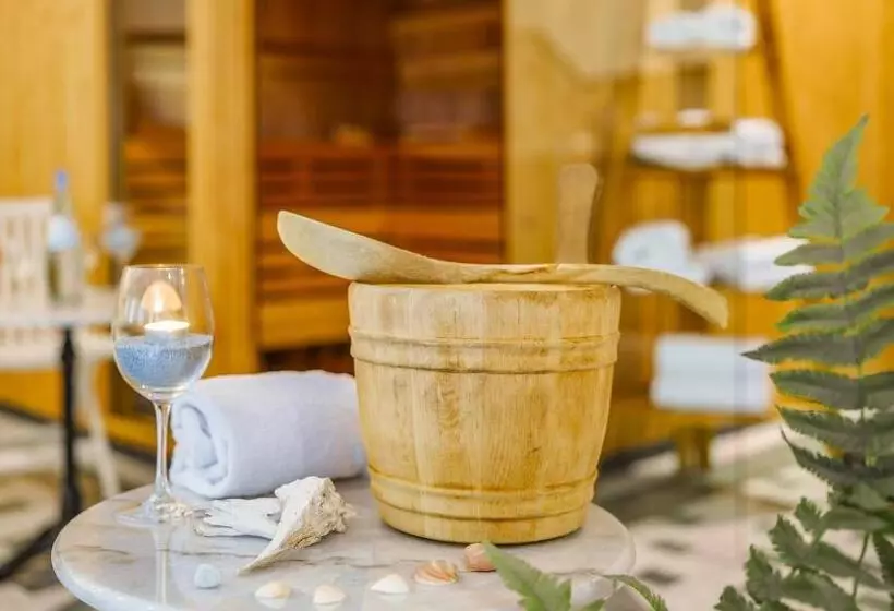 Seepark Hotel Am Wandlitzsee