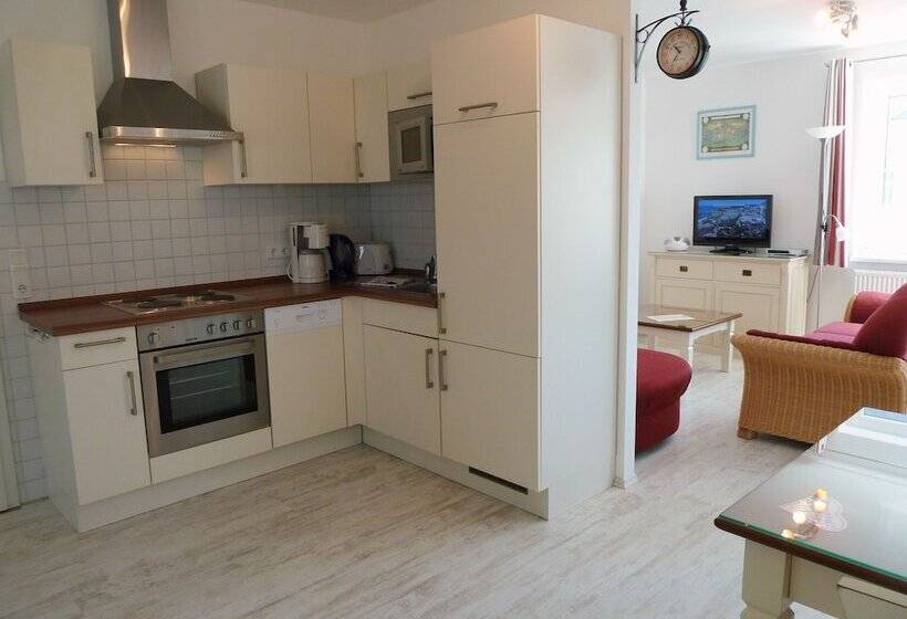 Strandhotel Villa Louisa & Appartementhäuser Villa Josephine Und Christine