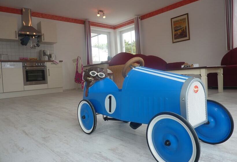 Strandhotel Villa Louisa & Appartementhäuser Villa Josephine Und Christine