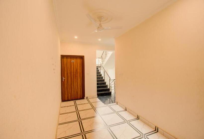 בית מלון כפרי Bhagwati Palace