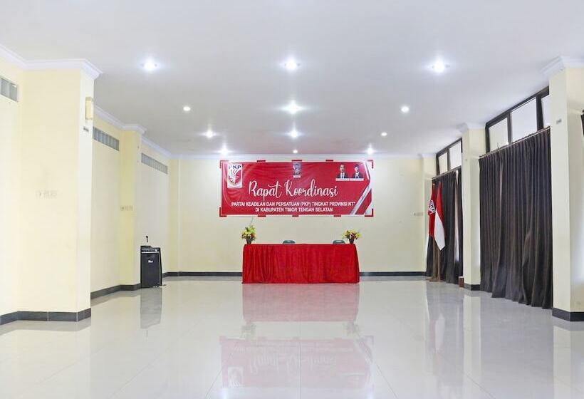 Collection O 91517 Hotel Gajah Mada Soe